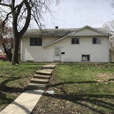 Main picture of 1501 Thornton Dr