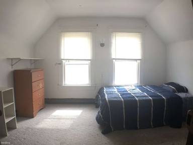 Main picture of 901 Packard St