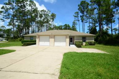 Main picture of 8 Eton Ln