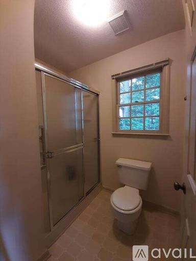 Main picture of 1316 Greenside Dr