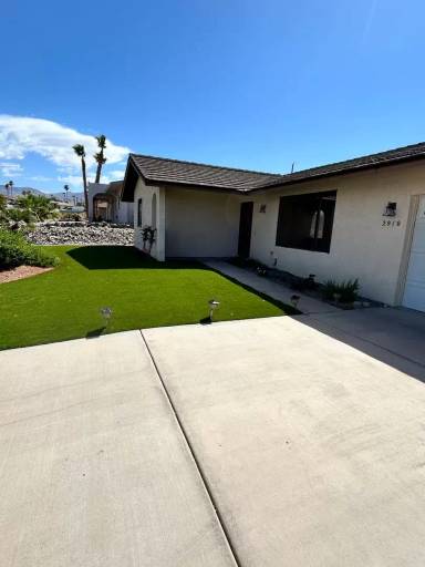 Main picture of 2910 Yuma Dr