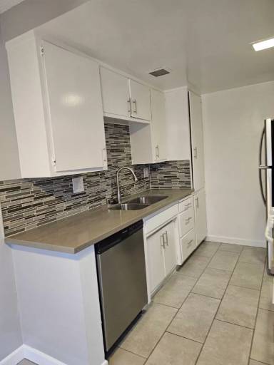 Main picture of 20810 Amie Ave