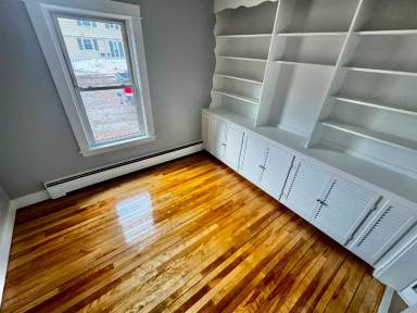 Main picture of 292 Penobscot Ave