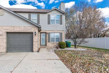 Main picture of 914 Natasha Cir