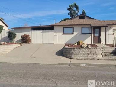 Main picture of 141 Juniper St