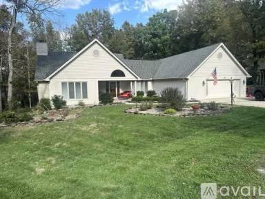 Main picture of 24 Marquette Ct