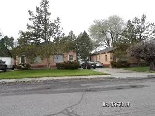 Main picture of 24 S Lot Ave