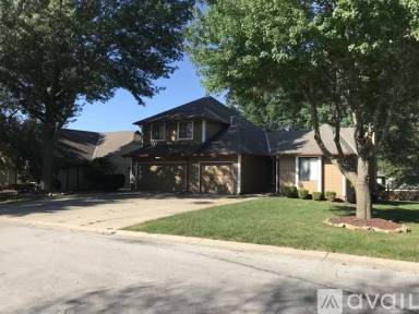 Main picture of 8504 Ditzler Ave