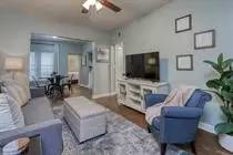 Main picture of 24 W 34th St