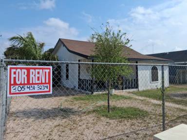 Main picture of 228 W Kelly Ave