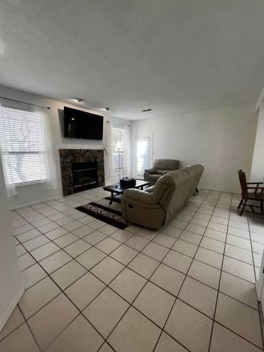 Main picture of 7300 Niquel Pl NW
