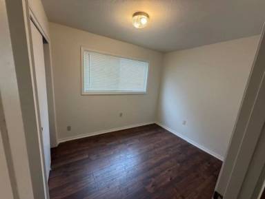 Main picture of 1208 J St