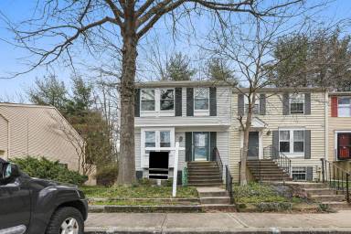 Main picture of 7563 Rain Flower Way