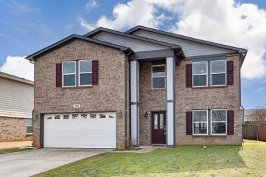 Main picture of 125 Grantham Cir