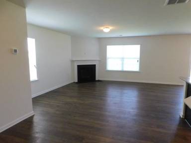 Main picture of 3995 Bethesda Pl