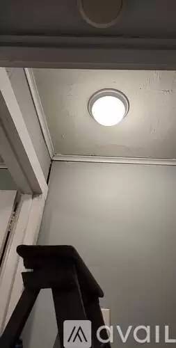 Main picture of 10 W Dewart St