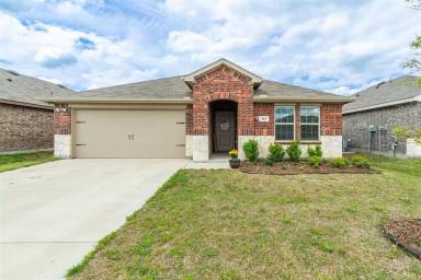 Main picture of 121 Admiral Ln