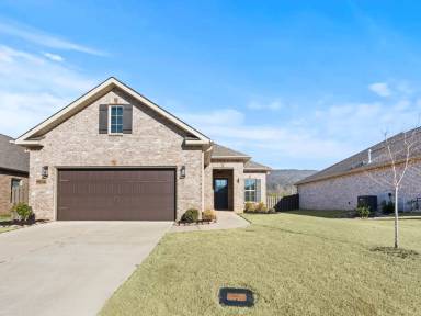 Main picture of 9036 Mountain Preserve Blvd SE