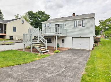 Main picture of 125 Grant Dr