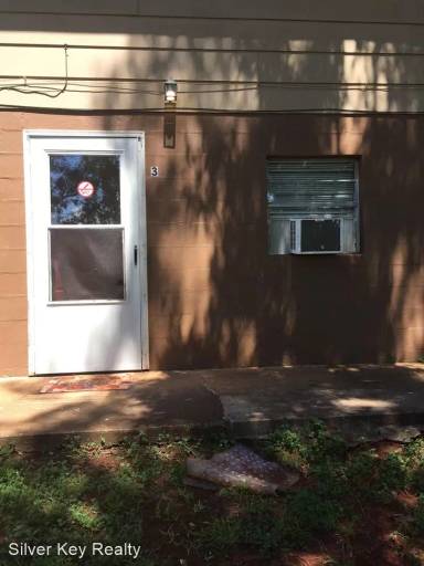 Main picture of 101 Spence St