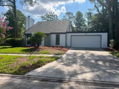 Main picture of 8305 Coralberry Ln