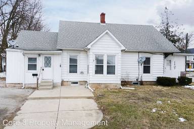 Main picture of 1407 S Main St