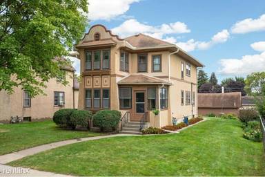 Main picture of 1520 Albany Ave