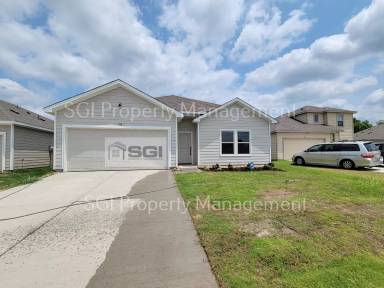 Main picture of 126 Canales Cir