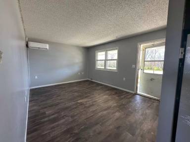 Main picture of 410 Meade St