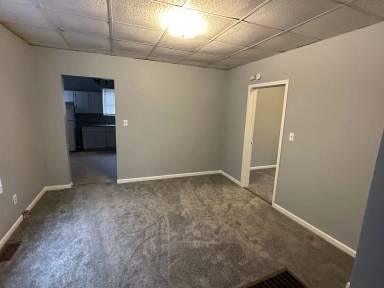 Main picture of 1010 S 14th St