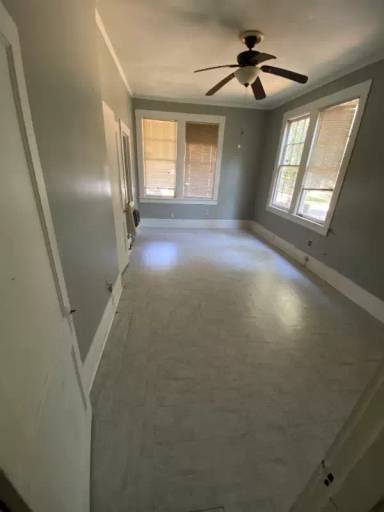 Main picture of 557 Dalzell St
