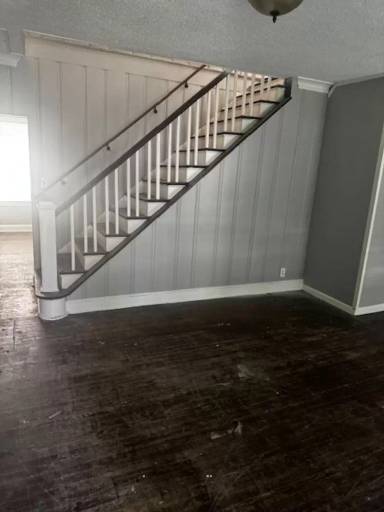 Main picture of 2388 Arlington Ave