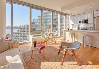 Main picture of Instrata at Mercedes House