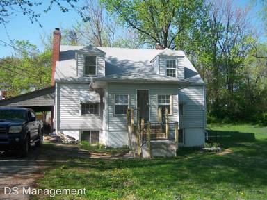 Main picture of 7445 Blanding Dr