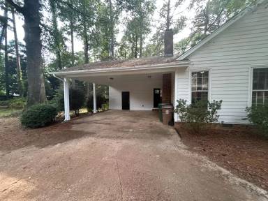 Main picture of 1212 Country Ct