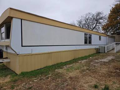 Main picture of 21186 SE 29th St
