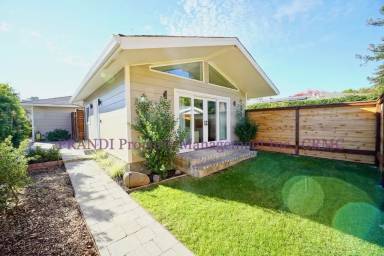 Main picture of 112 Kinross Dr