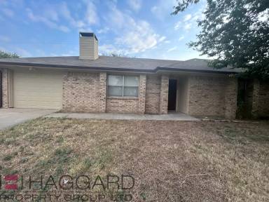 Main picture of 8684 California Dr