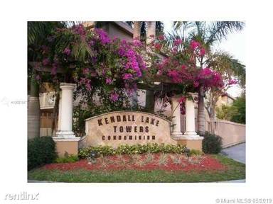 Main picture of 15201 SW 80th St