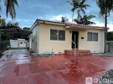 Main picture of 51 SW 59th Ave