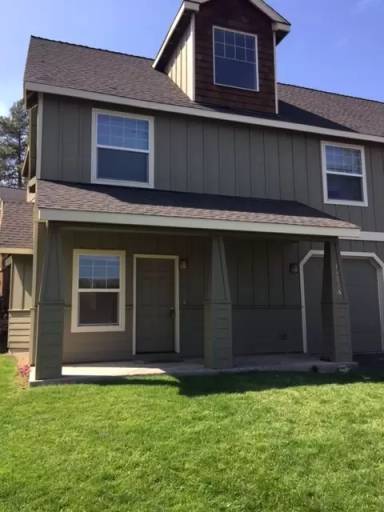 Main picture of 1413 NE Lucinda Ct