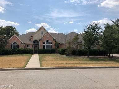 Main picture of 104 Cedar Bluff Ct