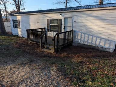 Main picture of 139 Pauls Dr