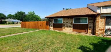 Main picture of 5002 Maryanna Way