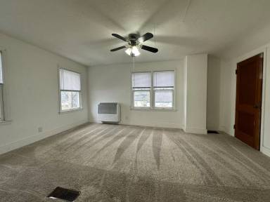 Main picture of 110 N 22nd St