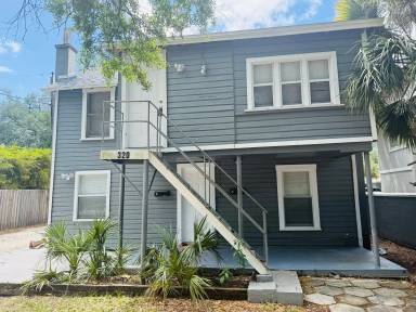 Main picture of 320 21st Ave S