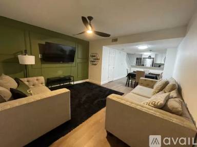 Main picture of 2105 Fletchers Point Cir