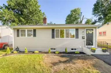 Main picture of 95 Dart St