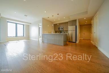Main picture of 2716 Hoyt Ave S