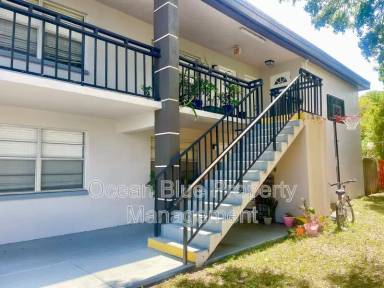 Main picture of 309 S Arcturas Ave